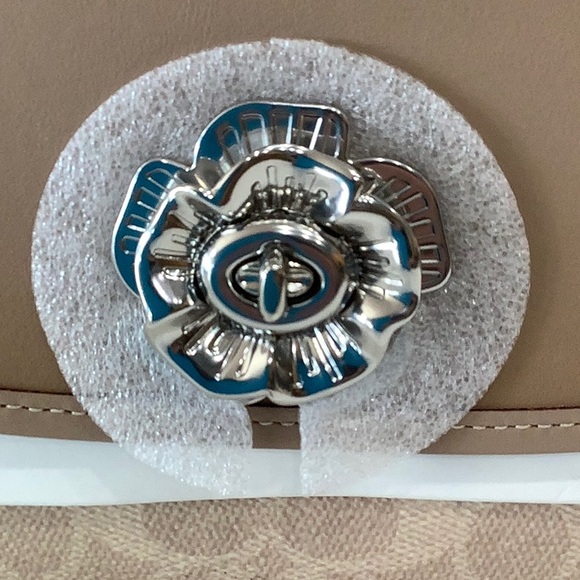 NEW👜COACH Parker Signature Leather Shoulder Bag - Picture 10 of 16